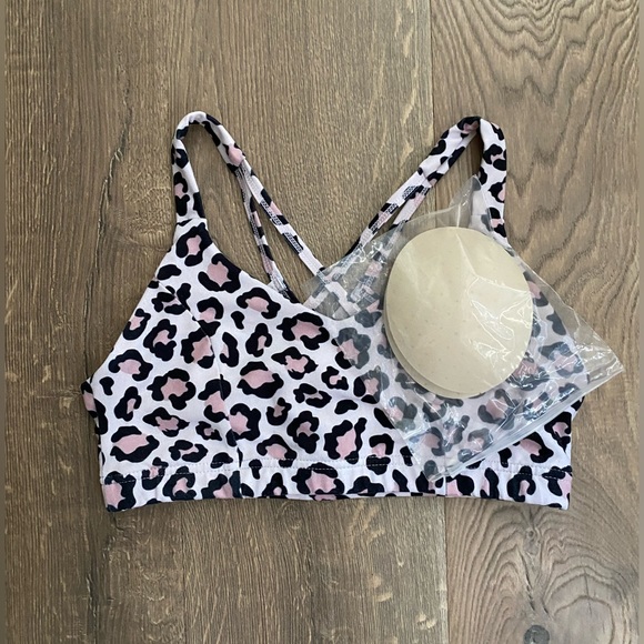 Cheetah Strappy Sports Bra - Picture 2 of 4